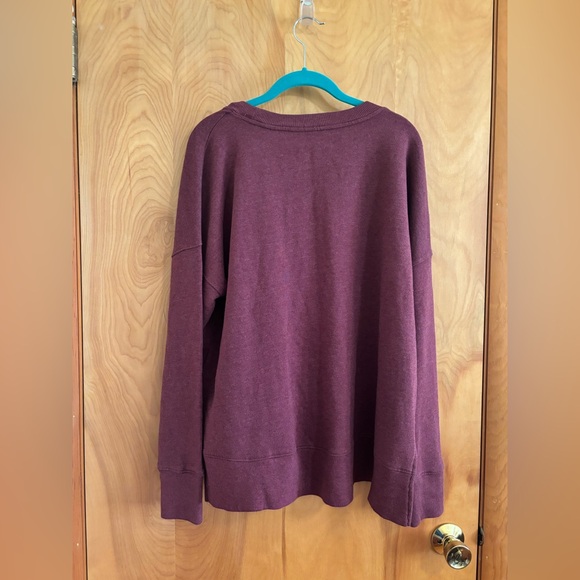 Time and Tru Plum Crewneck Size Large NWT - Picture 4 of 6